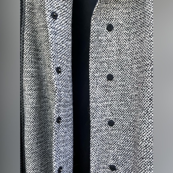 Vintage Bass New York Wool Cape - Picture 5 of 17